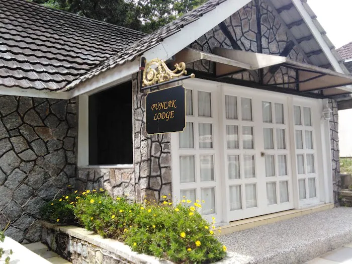 Sri Damai HSBC Bungalow Picture 3