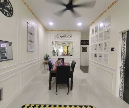Hakim Homestay