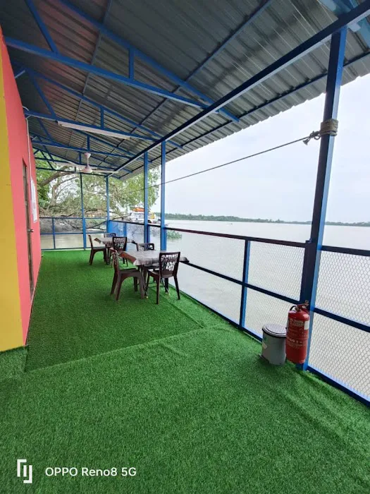 Rumah Rakit Tok Nan Picture 3
