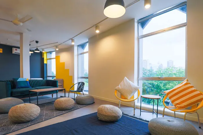Upstairs Downstairs Co-living @ Kampung Pandan, KL Picture 2