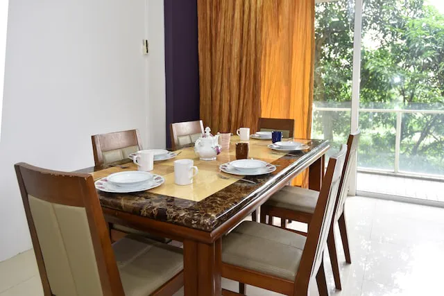 OYO Home 759 Premium 3BR Bintang Goldhill Picture 9