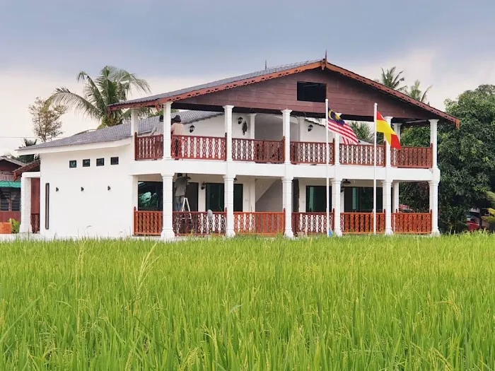 RUMAH PUTIH D'SAWAH Premium Cottage Picture 2