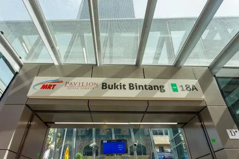 Fahrenheit Suites Condo Bukit Bintang KL by Roseline Picture 3