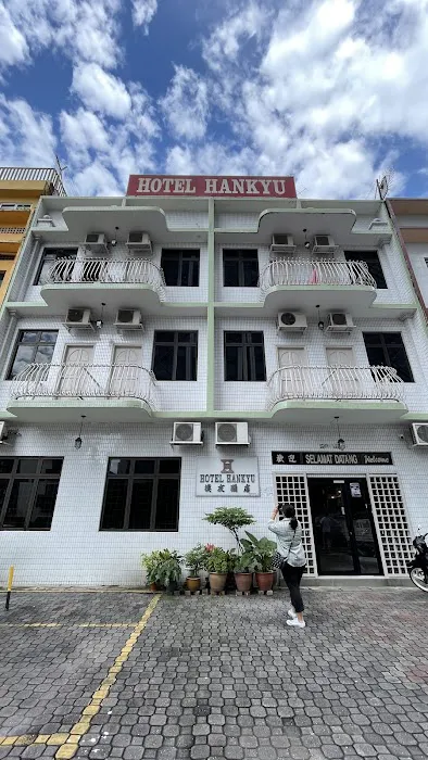 Swing and Pillows @ Lorong Haji Hussien 2, Chow Kit (Formerly known as Hankyu Hotel) Picture 7