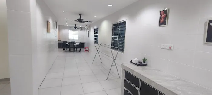 Aloha Homestay Bungalow Taman Sri Iskandar Picture 9
