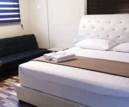 Maya Abaya Hotel