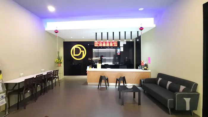 DJ Suites Ara Damansara Picture 4