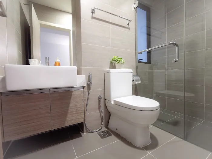 Icon City Premier Suites by WeCare Picture 3