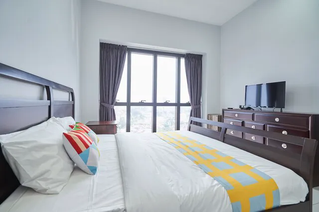 OYO Home 89744 Homey 1br Icon City Picture 9