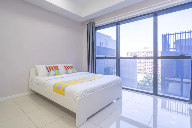 OYO Home 89560 Beautiful 1br Icon City Picture 7