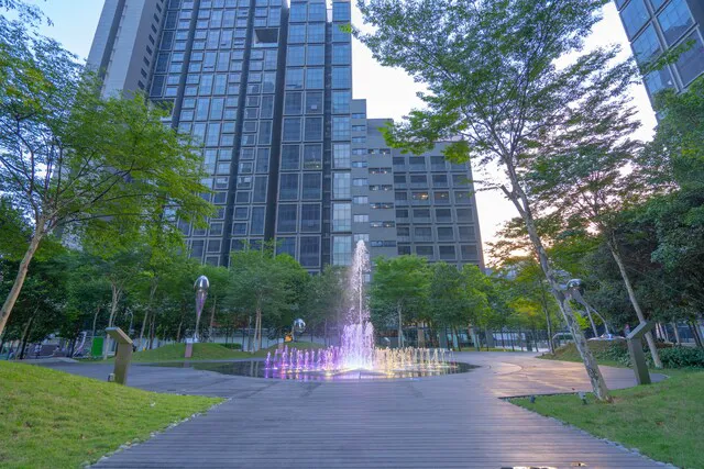 OYO Home 89560 Beautiful 1br Icon City Picture 10