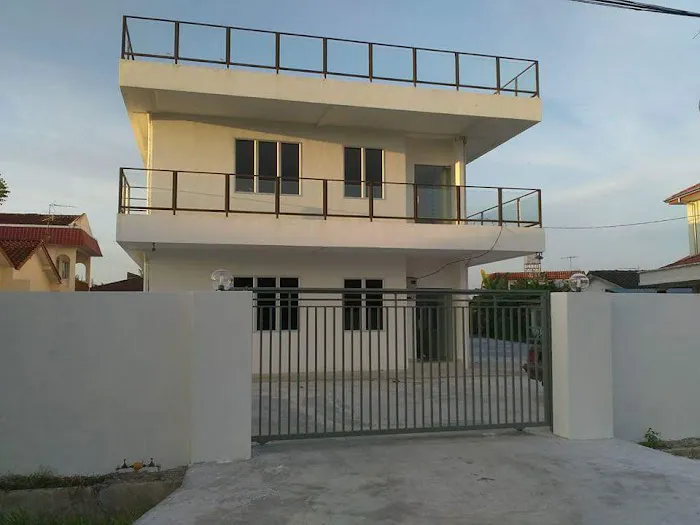 The Pines Rest House / Homestay Picture 5