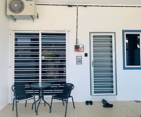Homestay Tanjung Malim D’iris