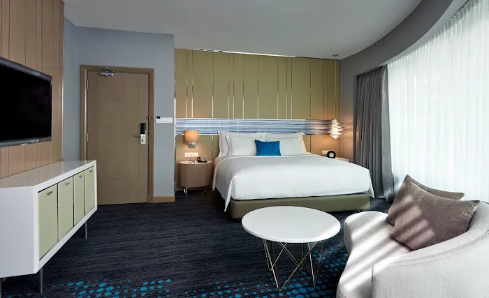 Pullman Kuala Lumpur City Centre - Hotel & Residences Picture 5