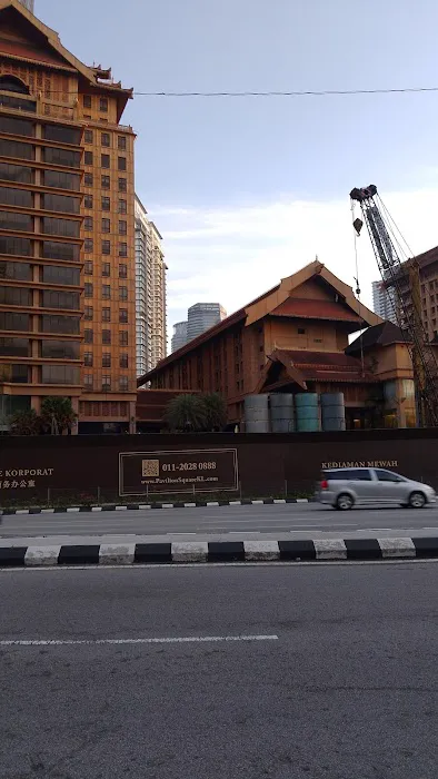 Pavilion Square (Actual Site) Picture 4
