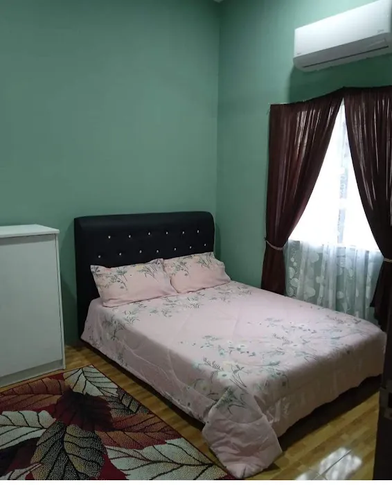 Husna Homestay Picture 3