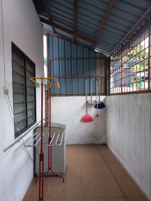 HOMESTAY D'KEBUN CREATIVE 1 (500mbps wifi) Picture 3