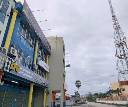 Travellers station cheap roomstay RM20/night 24 hours