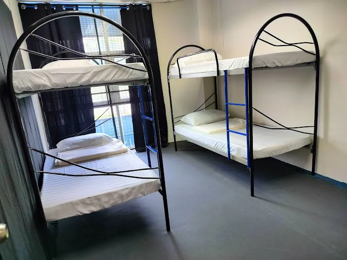 Travellers station cheap roomstay RM20/night 24 hours Picture 5