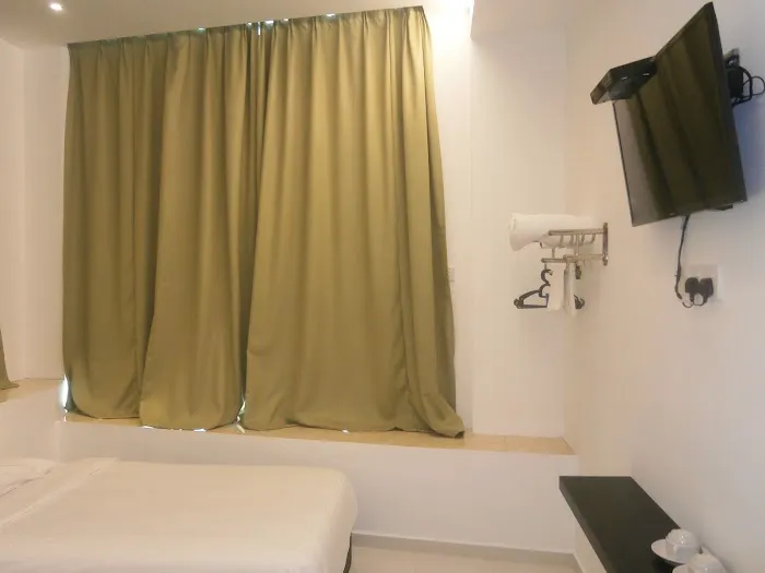 F.M GUESTHOUSE Picture 9