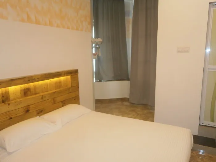 F.M GUESTHOUSE Picture 3