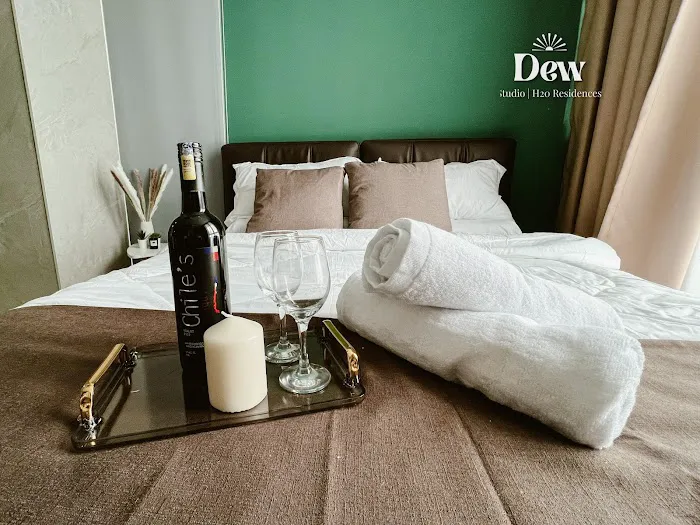 DEW @ H20 Residences Picture 2