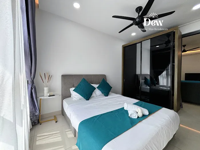 DEW @ H20 Residences Picture 6