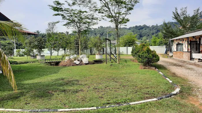 Dusun Suku Abad Guest House Homestay Picture 9
