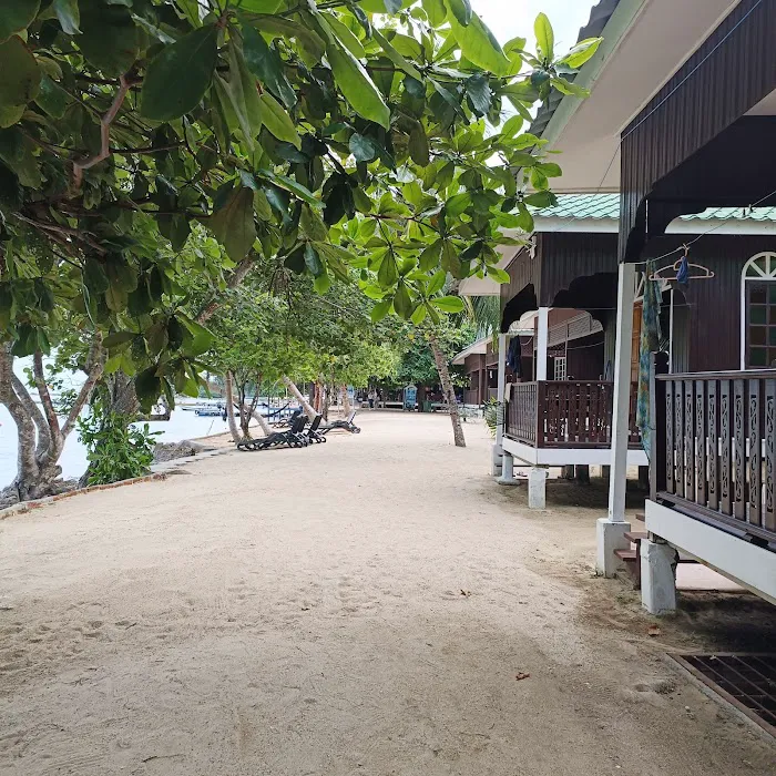Mama's Chalet Picture 10