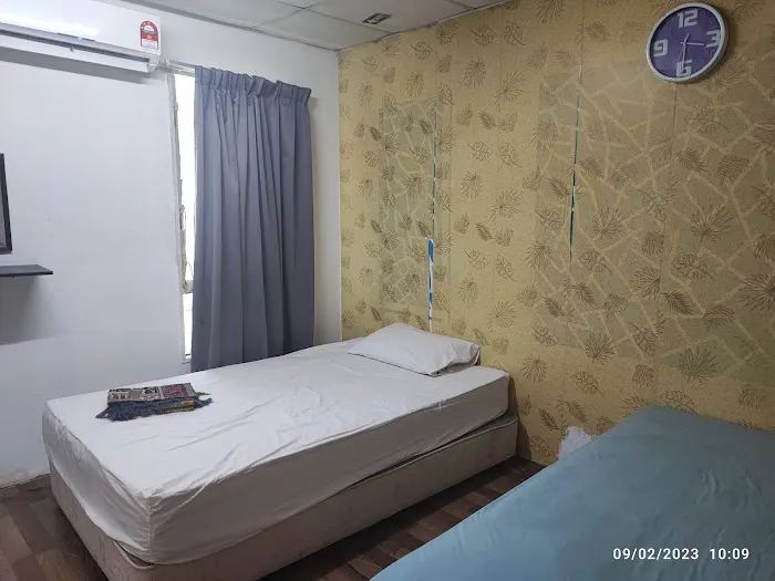 Khaleeda Cabin House Picture 1