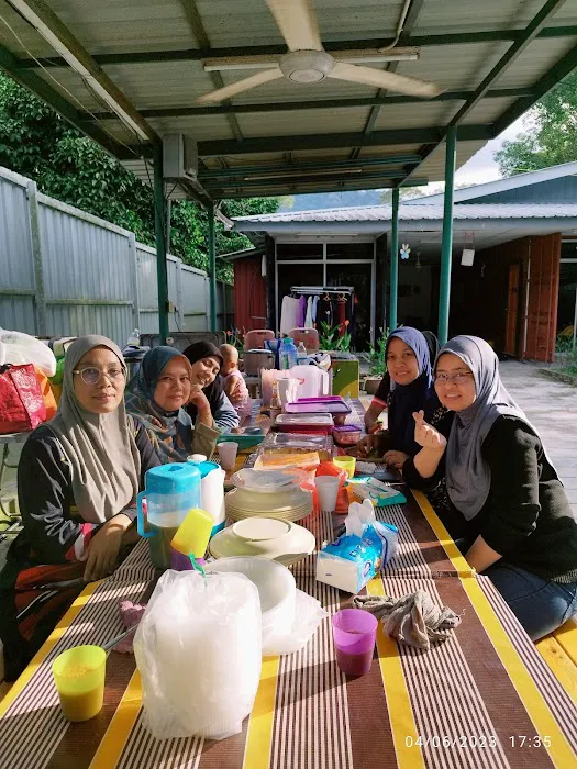 Khaleeda Cabin House Picture 9