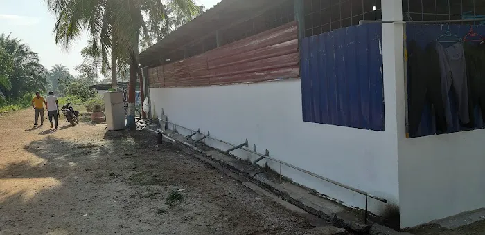F & B Hostel Picture 5
