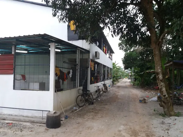 F & B Hostel Picture 7