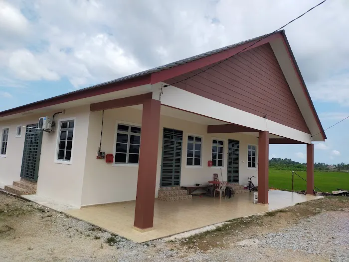 Homestay Semi-D Padang Embun Tendong Picture 7