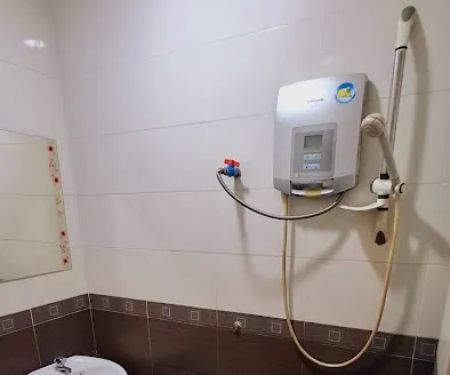Fast Tech Hotel & Hostel