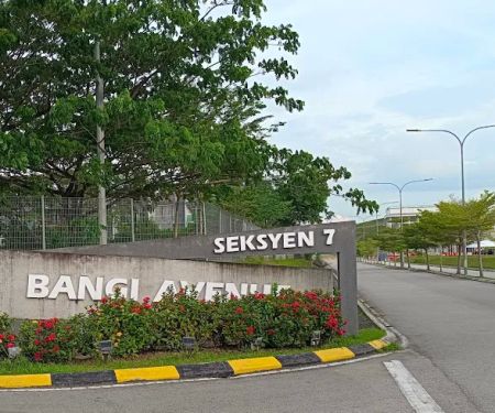 Veemaz Suite Stay @ BangiAvenue3