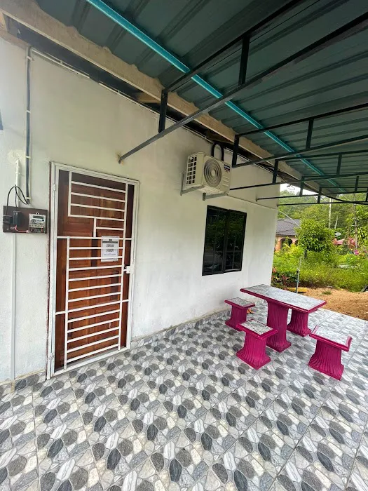 HOMESTAY KHATIJAH Picture 2