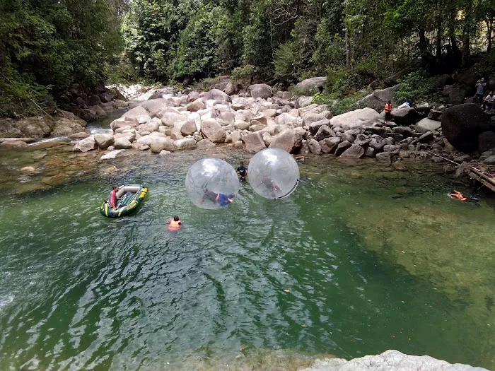 Lata Kolam Air Deru Ecopark Picture 9