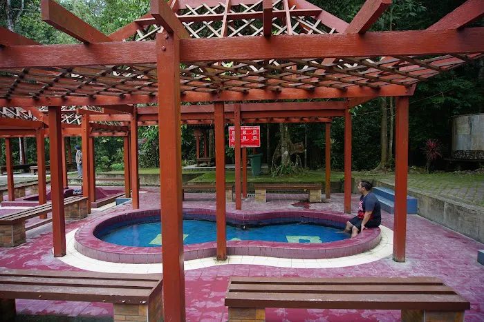 La Hot Spring Picture 6