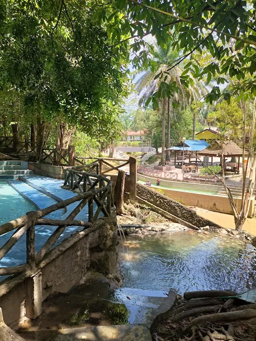 La Hot Spring Picture 8