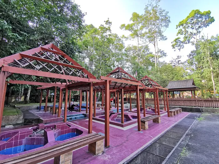 La Hot Spring Picture 7
