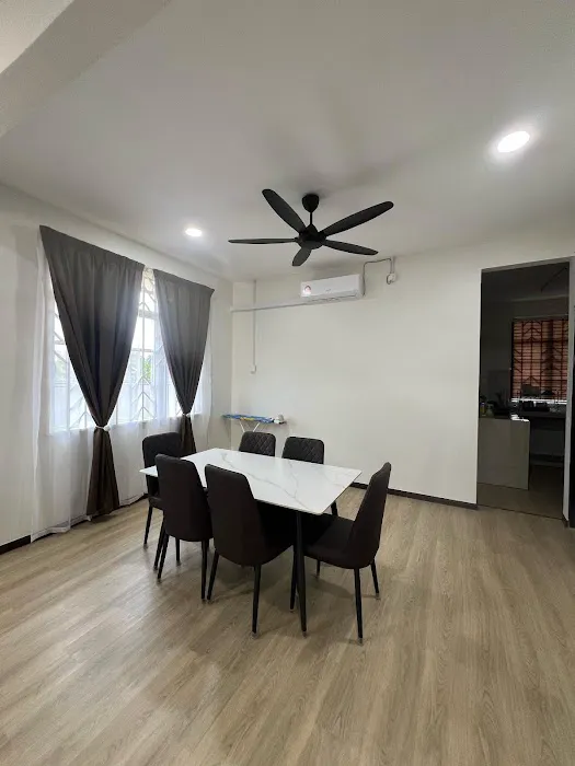 Iris Homestay Gong Badak Picture 10