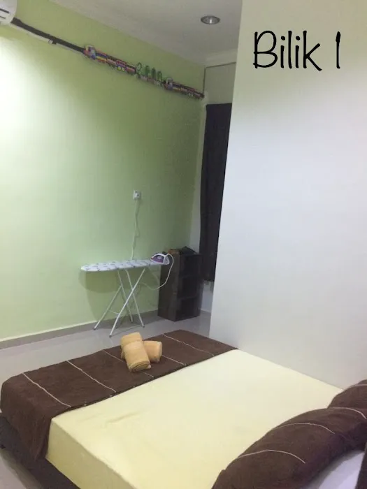 Farahana Homestay Picture 2