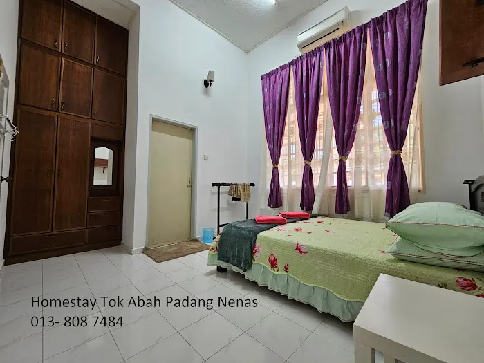 Homestay Tok Abah Padang Nenas Picture 2