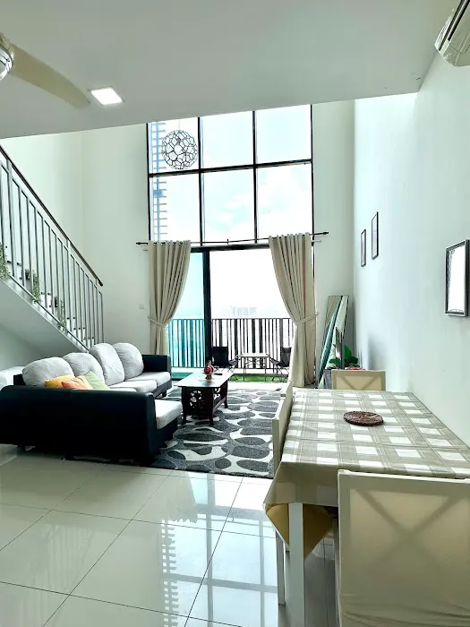 Homestay I-Soho I-City by SoveHōm Picture 1