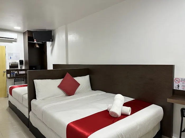 Red Velvet Inn Hotel Picture 2