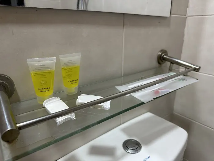 Red Velvet Inn Hotel Picture 4