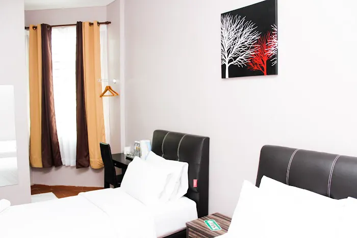 HOTEL KAMELIA Picture 10