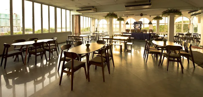 Dynasty Inn Picture 5