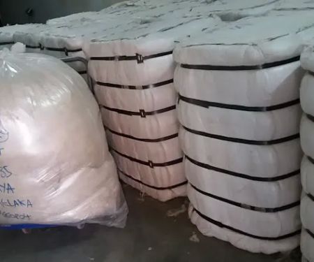 Pembekal Bantal Dan Kekabu Asli Borong